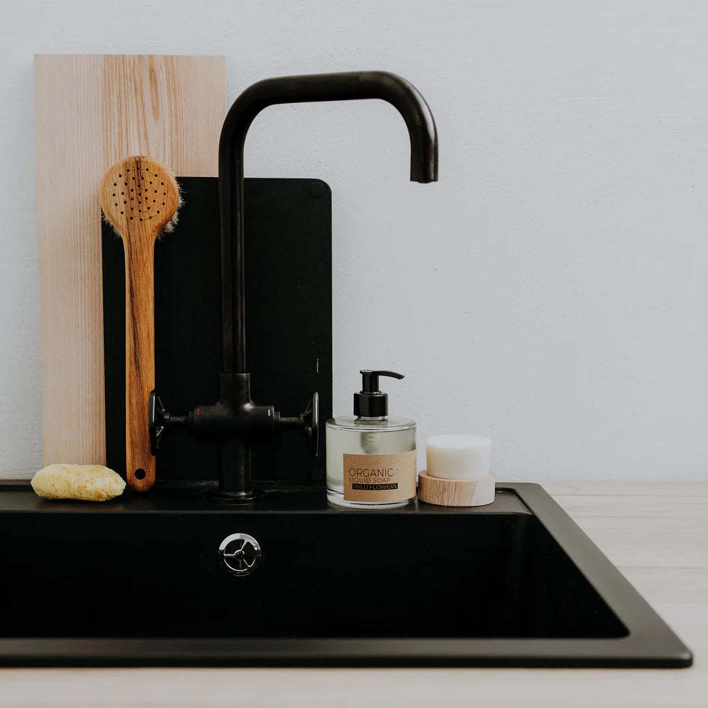 theMUNIO – Juniper Organic Liquid Soap